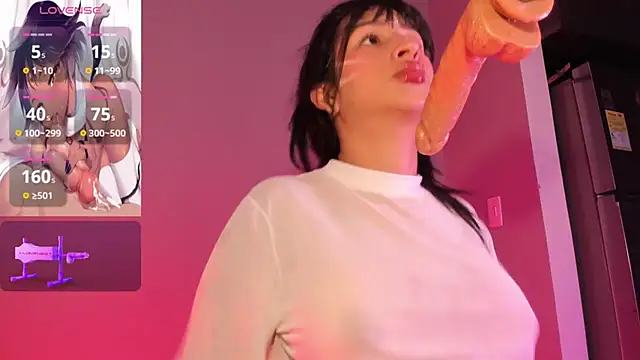 Snapshot of Sweety_maria1 chatting on November 25, 1:22 pm Sweety maria1 online show from November 25, 1:22 pm