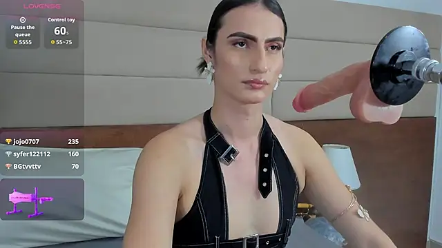 Snapshot of shantall_skinny chatting on October 29, 3:31 am shantall skinny online show from October 29, 3:31 am