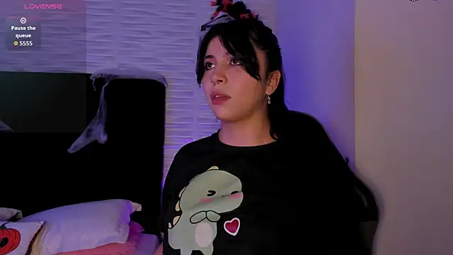 Melody Black  online show from October 25, 8:58 pm