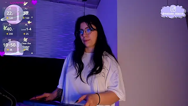 Snapshot of Melody_Black_ chatting on March 3, 11:32 pm Melody Black online show from March 3, 11:32 pm