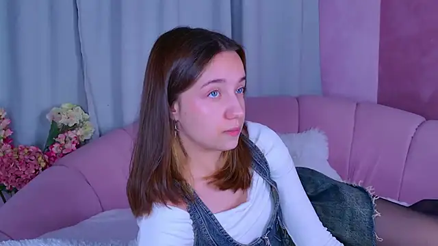 Snapshot of Gia_Riccardo chatting on September 9, 3:55 pm Gia Riccardo online show from September 9, 3:55 pm