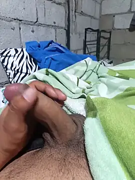 Snapshot of Renemera1997 chatting on September 12, 4:56 am Renemera1997 online show from September 12, 4:56 am