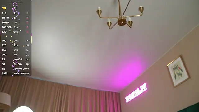 Snapshot of Sweet_Jealousy chatting on October 11, 8:57 am Sweet Jealousy online show from October 11, 8:57 am