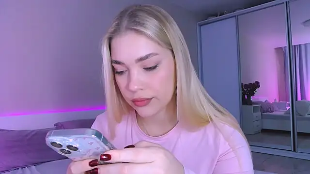 DIANAxxxDIAMOND online show from November 7, 8:58 am