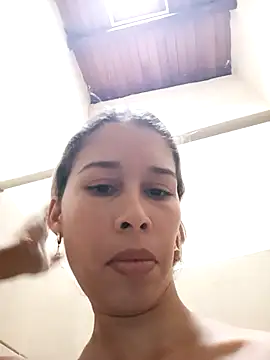 Sexi girl29 online show from March 23, 9:19 pm