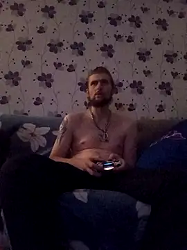 Snapshot of ThePython666 chatting on October 8, 11:57 pm ThePython666 online show from October 8, 11:57 pm