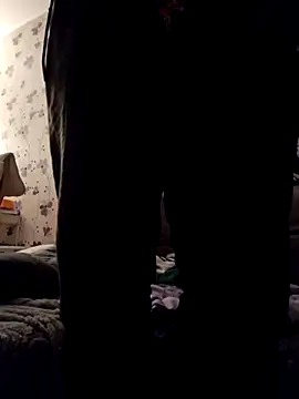 Snapshot of ThePython666 chatting on October 21, 12:00 am ThePython666 online show from October 21, 12:00 am