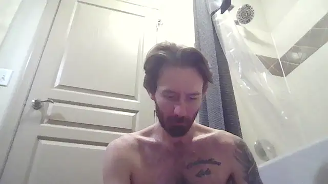 Snapshot of whowantsacreampie chatting on February 3, 10:48 pm whowantsacreampie online show from February 3, 10:48 pm