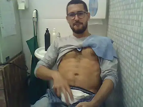 pdasgyn online show from February 26, 1:21 pm