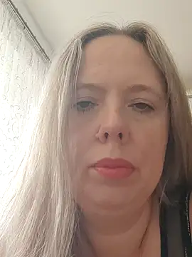 Irina3718 online show from October 13, 9:31 am