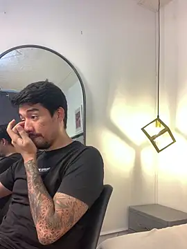 valery and Dani  online show from December 17, 8:15 pm