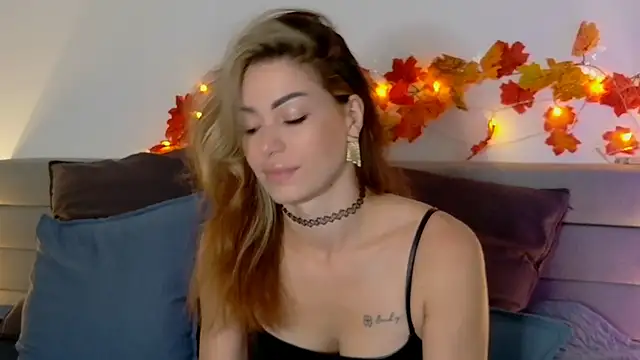 SweetDarling7 online show from November 9, 1:42 pm