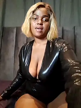 LustyDeziree1 online show from March 11, 7:58 pm