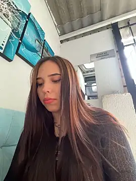 Snapshot of LunaCandy_ chatting on March 4, 2:34 pm LunaCandy online show from March 4, 2:34 pm