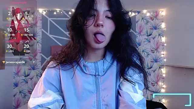 Snapshot of Asaray_T chatting on November 15, 12:52 am Asaray T online show from November 15, 12:52 am