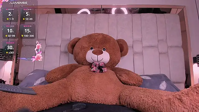 Snapshot of Daia_Ortiz chatting on October 19, 8:09 pm Daia Ortiz online show from October 19, 8:09 pm