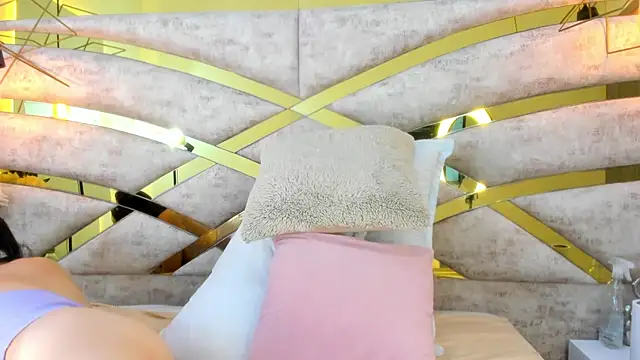 Sofiia Rossee  online show from January 8, 8:00 pm