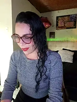 mia velvet1 online show from March 4, 5:52 pm