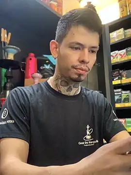 Snapshot of craxybaby chatting on October 19, 2:18 pm craxybaby online show from October 19, 2:18 pm