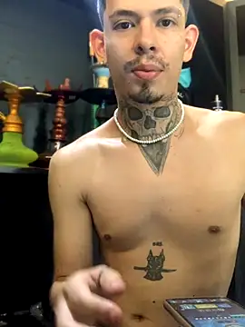 Snapshot of craxybaby chatting on November 12, 12:16 pm craxybaby online show from November 12, 12:16 pm