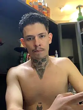 Snapshot of craxybaby chatting on November 18, 4:33 pm craxybaby online show from November 18, 4:33 pm