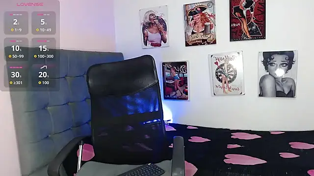 vicky bigboobs babe online show from June 19, 11:52 pm