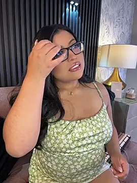 Snapshot of Alexa_Madisson chatting on April 20, 7:26 pm Alexa Madisson online show from April 20, 7:26 pm
