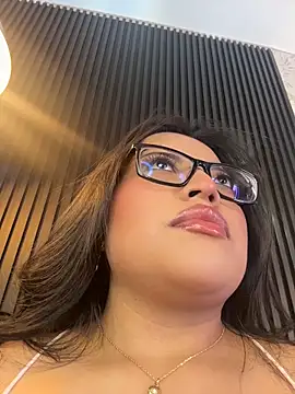 Snapshot of Alexa_Madisson chatting on May 20, 7:53 pm Alexa Madisson online show from May 20, 7:53 pm