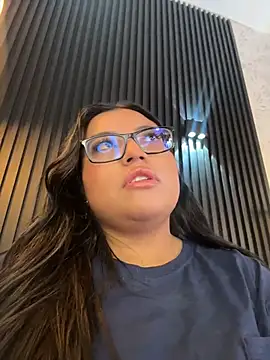 Snapshot of Alexa_Madisson chatting on May 22, 2:22 pm Alexa Madisson online show from May 22, 2:22 pm