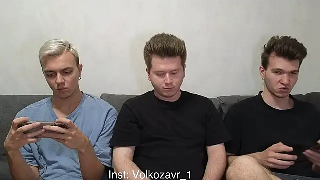 Snapshot of boys_sobolisha chatting on September 11, 10:10 pm boys sobolisha online show from September 11, 10:10 pm