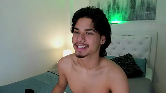 MathewAdams online show from January 10, 1:24 pm