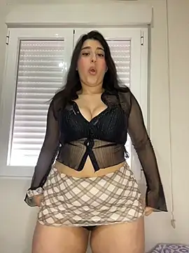 SashaLuss  online show from May 10, 3:39 pm