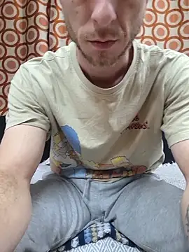 Snapshot of svenpfeifer chatting on October 26, 10:54 am svenpfeifer online show from October 26, 10:54 am