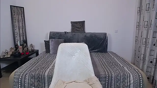 SharronAlexa online show from October 10, 9:08 am