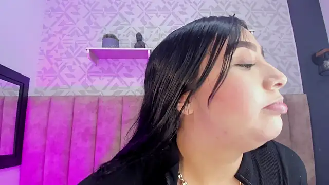 MelinaCruz online show from November 8, 4:23 am