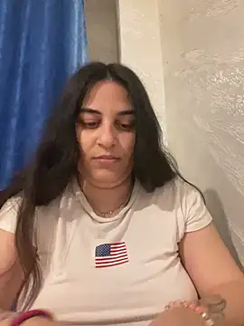 Veramaia online show from May 4, 7:21 pm