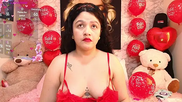 nataliaesmith 24 online show from February 11, 6:57 pm