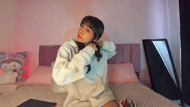 kitty-kryss online show from October 23, 2:05 pm