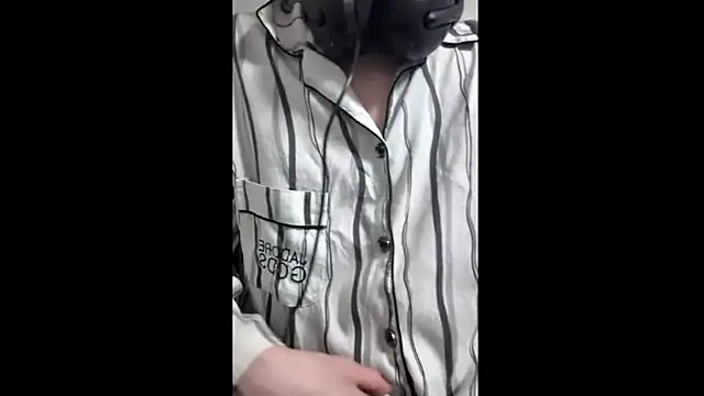 Snapshot of one_app chatting on March 23, 2:32 pm one app online show from March 23, 2:32 pm