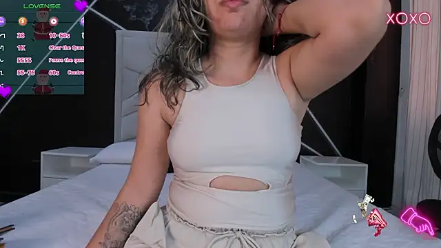 Snapshot of JulietSofia chatting on January 31, 7:56 pm JulietSofia online show from January 31, 7:56 pm