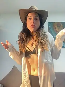 CosmiccAlai online show from March 13, 7:28 pm