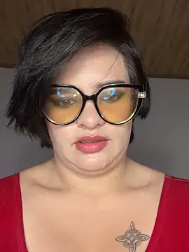 Snapshot of Mistress_Niky_ chatting on September 28, 5:40 pm Mistress Niky online show from September 28, 5:40 pm