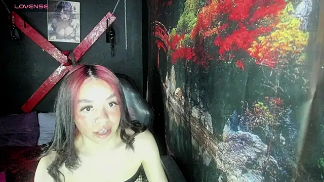 Tracy KS online show from November 10, 10:20 pm