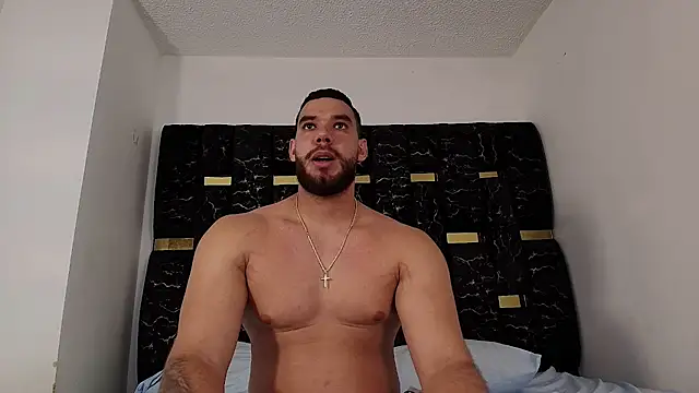 Snapshot of chris_blake__ chatting on November 1, 7:05 pm chris blake online show from November 1, 7:05 pm