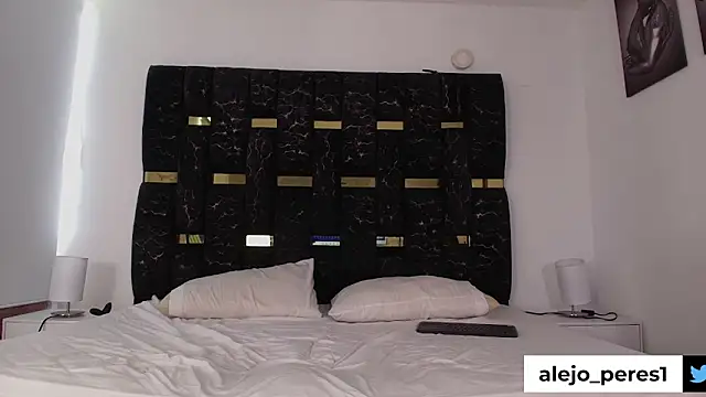 chris blake   online show from February 23, 6:27 pm