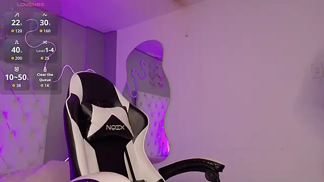 natasha  black online show from November 12, 7:35 pm