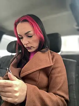 MeganFoxiy online show from March 2, 5:30 am