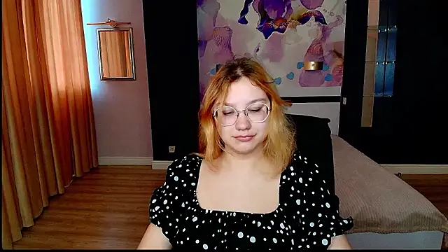 AngelinaLow online show from March 3, 12:33 pm