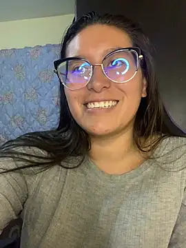Snapshot of cloe_starr chatting on March 19, 10:09 pm cloe starr online show from March 19, 10:09 pm