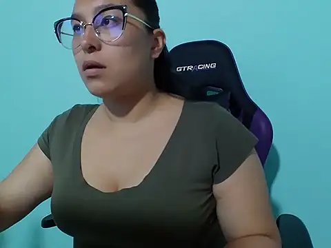 Snapshot of cloe_starr chatting on September 18, 8:11 pm cloe starr online show from September 18, 8:11 pm